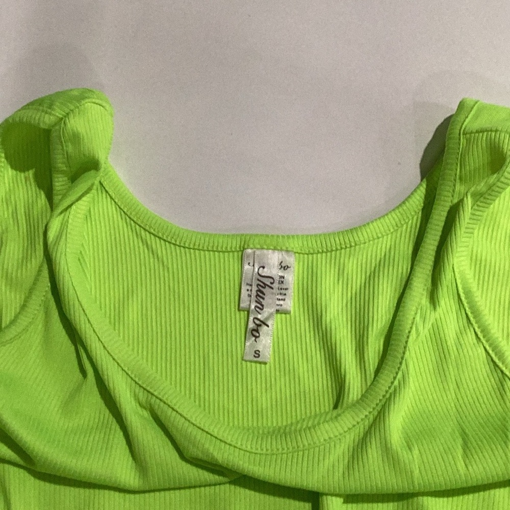 shun bo Lime Green Ribbed Women's Top